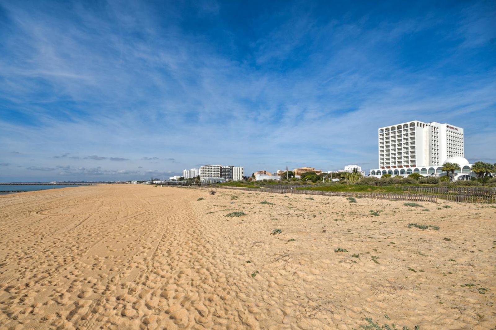 Vila Atlantida - Vilamoura-Quarteira Holiday Home - Beach At 250 Mts מראה חיצוני תמונה